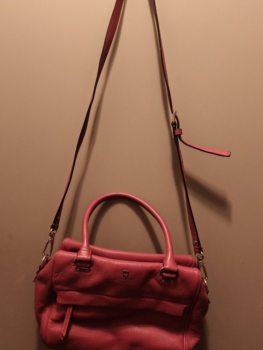 RED KATE SPADE NEW YORK HANDBAG